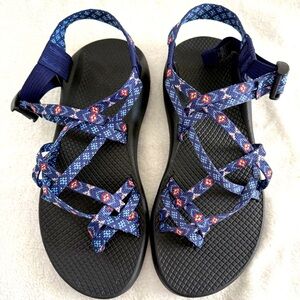 New Chaco Women's Zx2 Classic Wink Blue Aztec Sandals sz 9